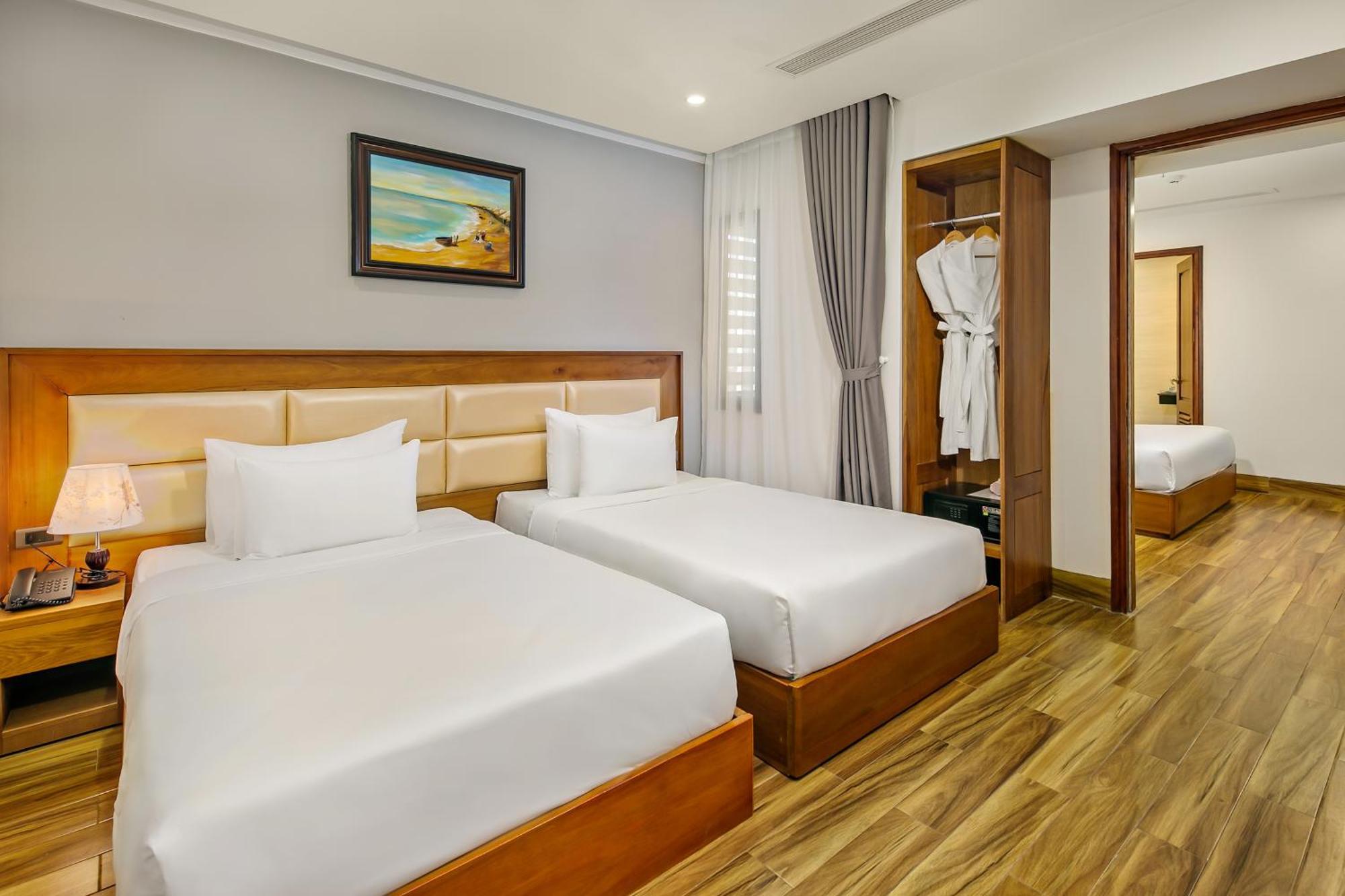 Alisia Beach Hotel Da Nang Esterno foto