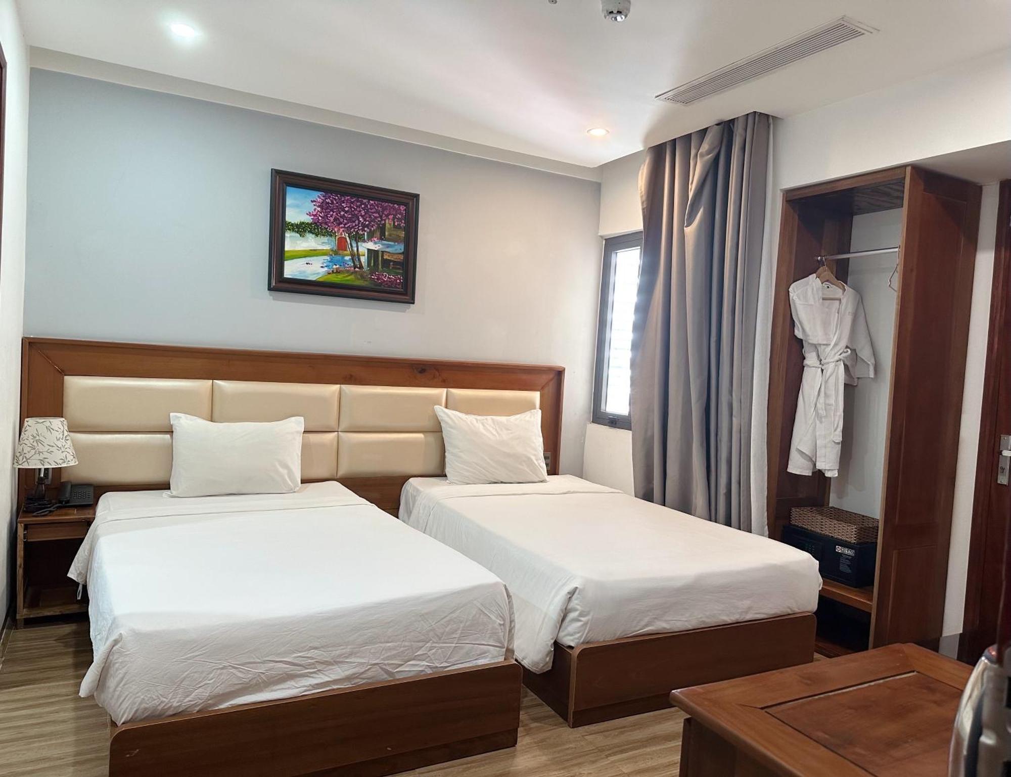 Alisia Beach Hotel Da Nang Esterno foto