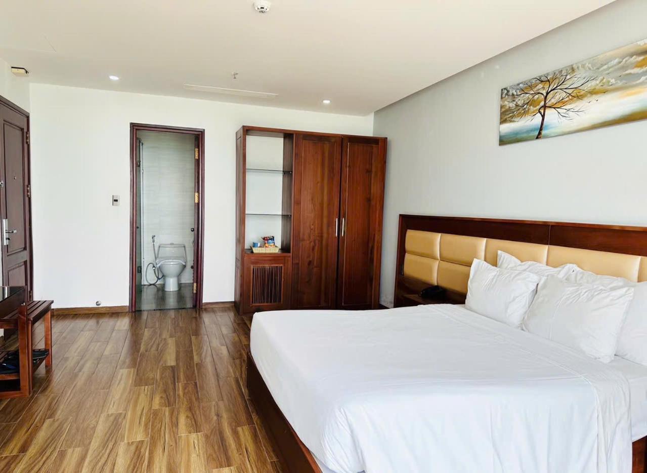 Alisia Beach Hotel Da Nang Esterno foto