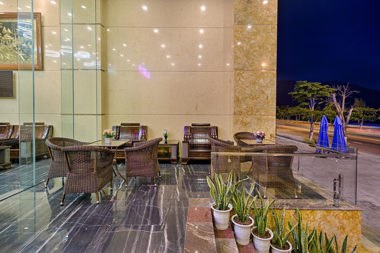 Alisia Beach Hotel Da Nang Esterno foto