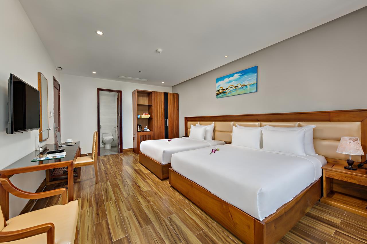 Alisia Beach Hotel Da Nang Esterno foto
